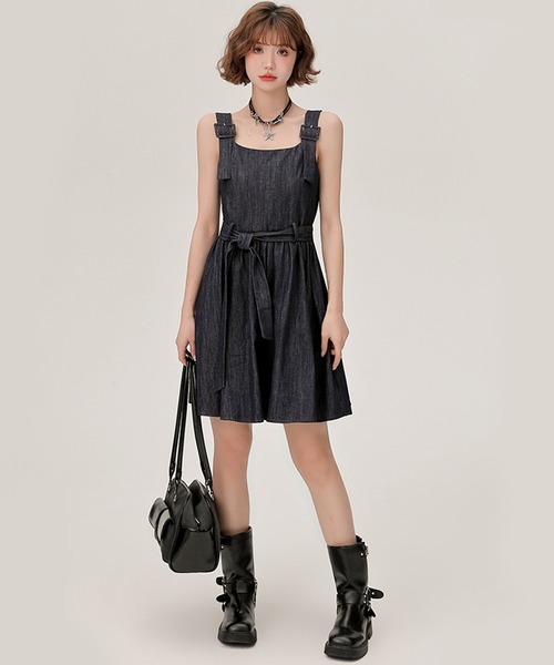 c.u.l(シーユーエル)の「ウエストリボン付き デニムサロペットミニスカートGH25s011 【Girlyhalo】(ワンピース・レディース・ブルー・M/L/S)」の10枚目の写真