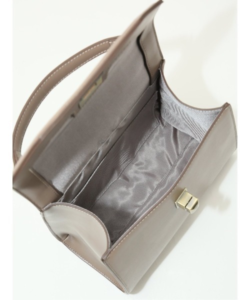 m.f.editorial（エムエフエディトリアル）の「【2way】m.f.エディトリアル レディース 角ひねり金具付き 2WAYハンドバッグ（ハンドバッグ・レディース・ブラウン/ブラック・FREE）」の18枚目の写真