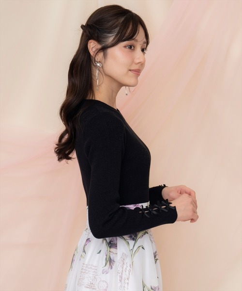 WILLSELECTION(ウィルセレクション)の「袖リボンボトルネックニット(ニット/セーター・レディース・オフホワイト/オレンジ/ピンク/ブラック・FREE)」の14枚目の写真