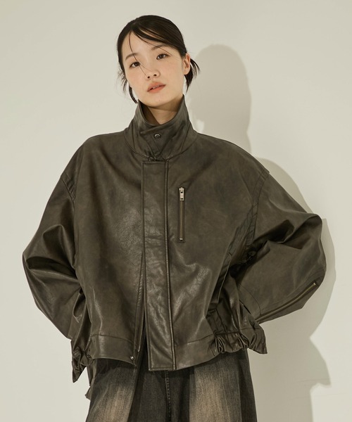 STUDIOUS(ステュディオス)の「【STUDIOUS/ステュディオス】Faux Leather Stand Collar Blouson/フェイクレザースタンドカラーブルゾン(ブルゾン・レディース・ブラウン/ブラック・FREE)」の18枚目の写真