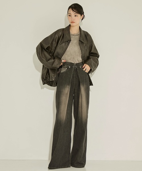 STUDIOUS(ステュディオス)の「【STUDIOUS/ステュディオス】Faux Leather Stand Collar Blouson/フェイクレザースタンドカラーブルゾン(ブルゾン・レディース・ブラウン/ブラック・FREE)」の11枚目の写真