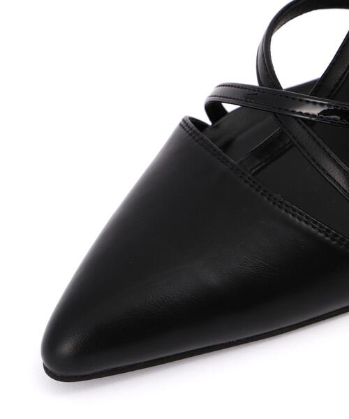 EDIT COLOGNE（エディットコロン）の「クロスTストラップパンプス（パンプス・レディース・ブラック/グレー/オフホワイト・23.0cm/23.5cm/24.0cm）」の9枚目の写真