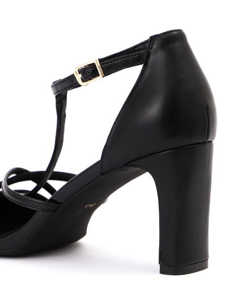 EDIT COLOGNE（エディットコロン）の「クロスTストラップパンプス（パンプス・レディース・ブラック/グレー/オフホワイト・23.0cm/23.5cm/24.0cm）」の11枚目の写真