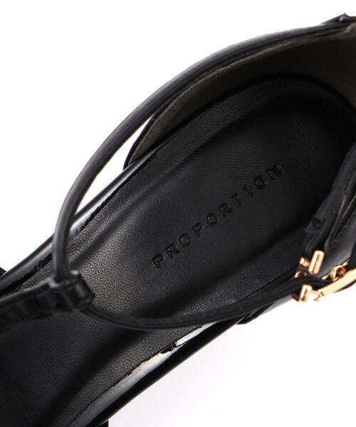 EDIT COLOGNE（エディットコロン）の「クロスTストラップパンプス（パンプス・レディース・ブラック/グレー/オフホワイト・23.0cm/23.5cm/24.0cm）」の12枚目の写真