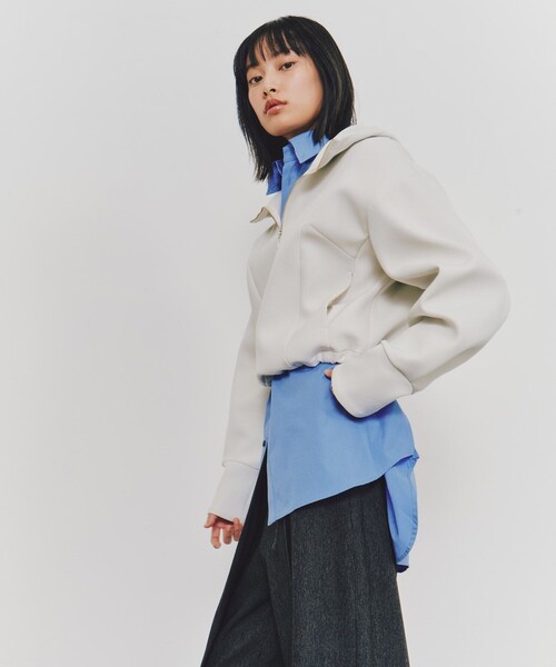 UNITED TOKYO(ユナイテッドトウキョウ)の「【残りわずか!】ボンディングZIPフーディー|春服(スウェット・レディース・アイボリー/グレー・FREE)」の14枚目の写真