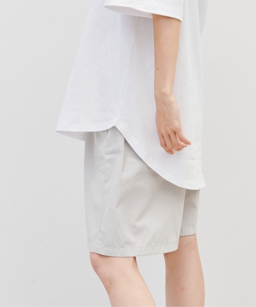 KELTY(ケルティ)の「ラウンド ヘム S/S ティーシャツ(Tシャツ/カットソー・レディース・ブラック/ヘザーグレー/ベージュ/ホワイト/ネイビー・FREE)」の13枚目の写真