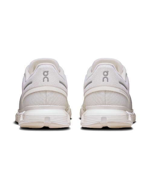 オン On Cloud 6 クラウド 6 On クラウド 6 (ランニングシューズ) 価格比較 - 価格.com