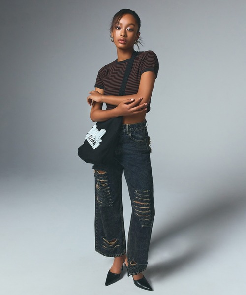 X-girl（エックスガール）の「OLD CURSIVE LOGO HOBO BAG（ショルダーバッグ・レディース・ブラック/ピンク・ONE SIZE）」の9枚目の写真