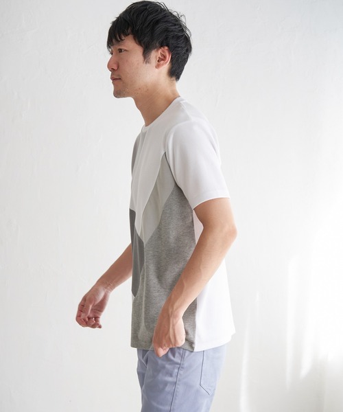 ikka(イッカ)の「【親子コーデ】ブロックスポンチ斜め切り替えTシャツ(Tシャツ/カットソー・メンズ・ブラック/グリーン/ホワイト/ネイビー・S/M/L/XL)」の11枚目の写真