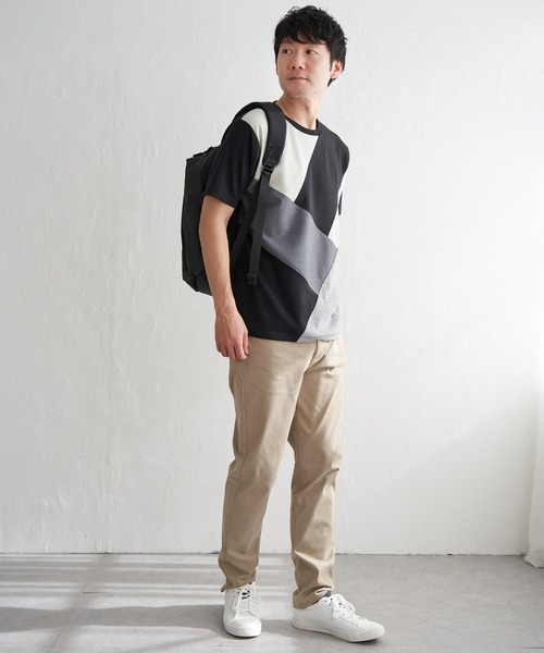 ikka(イッカ)の「【親子コーデ】ブロックスポンチ斜め切り替えTシャツ(Tシャツ/カットソー・メンズ・ブラック/グリーン/ホワイト/ネイビー・S/M/L/XL)」の17枚目の写真