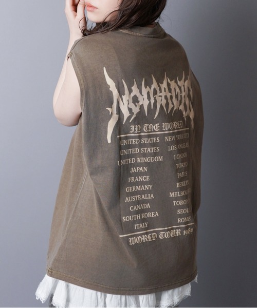 SPINNS(スピンズ)の「ピグメント加工バックプリントノースリーブTシャツ/バンT風/古着風/短丈(Tシャツ/カットソー・メンズ・ブラウン/ブラック/カーキ・ONESIZE)」の2枚目の写真