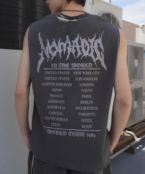 SPINNS(スピンズ)の「ピグメント加工バックプリントノースリーブTシャツ/バンT風/古着風/短丈(Tシャツ/カットソー・メンズ・ブラウン/ブラック/カーキ・ONESIZE)」の22枚目の写真