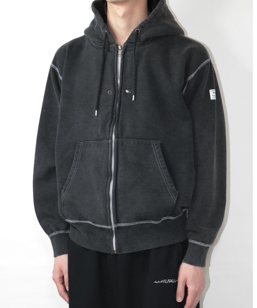 elephant TRIBAL fabrics（エレファントトライバルファブリックス）の「elephant TRIBAL fabrics Fade Zip Up Hoodie（パーカー・メンズ・ブラック/ブラウン・SMALL/MEDIUM）」の4枚目の写真