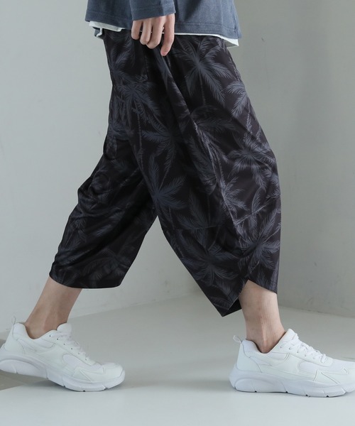 TopIsm（トップイズム）の「無地総柄 接触冷感サルエルパンツ（その他パンツ・メンズ・B/ブラック/カーキ/A/ブラウン/C/D/E・L/M/LL）」の4枚目の写真