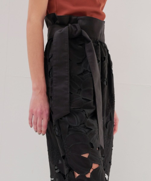 venit(ヴェニット)の「VENIT / flower lace pants(フラワーレースパンツ VEG-5525-A)(その他パンツ・レディース・ブラック・38)」の13枚目の写真
