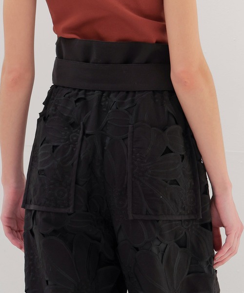venit(ヴェニット)の「VENIT / flower lace pants(フラワーレースパンツ VEG-5525-A)(その他パンツ・レディース・ブラック・38)」の11枚目の写真