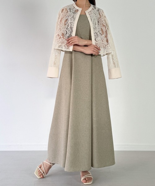 junoah(ジュノア)の「フリルショルダーフレアキャミワンピース(薄手、裏地無し)(ワンピース・レディース・ブラック/ライトベージュ/チャコール・SMALL/MEDIUM/LARGE)」の13枚目の写真
