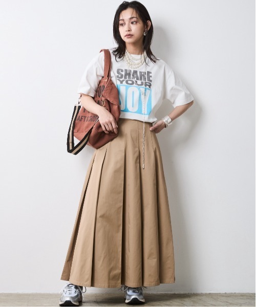 CHIC STYLE(シックスタイル)の「ロゴプリントTシャツ<大きいサイズ有>シックスタイル(Tシャツ/カットソー・レディース・オフホワイト/ブラック・L/M/5L/4L/3L/LL)」の9枚目の写真