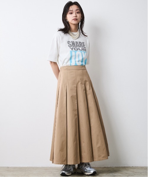 CHIC STYLE(シックスタイル)の「ロゴプリントTシャツ<大きいサイズ有>シックスタイル(Tシャツ/カットソー・レディース・オフホワイト/ブラック・L/M/5L/4L/3L/LL)」の15枚目の写真