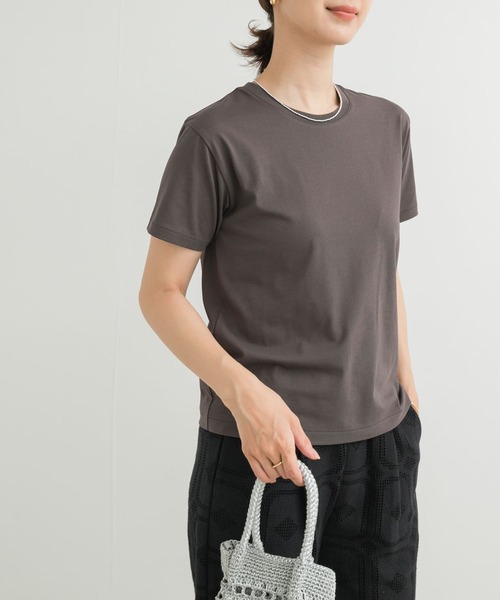 URBAN RESEARCH DOORS（アーバンリサーチドアーズ）の「『UR TECH』汗染み防止ベーシックTシャツ（Tシャツ/カットソー・レディース・ベージュ/ピンク/オフホワイト/チャコールグレー・MEDIUM）」の3枚目の写真