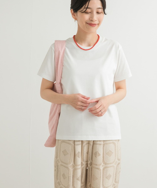 URBAN RESEARCH DOORS（アーバンリサーチドアーズ）の「『UR TECH』汗染み防止ベーシックTシャツ（Tシャツ/カットソー・レディース・ベージュ/ピンク/オフホワイト/チャコールグレー・MEDIUM）」の7枚目の写真