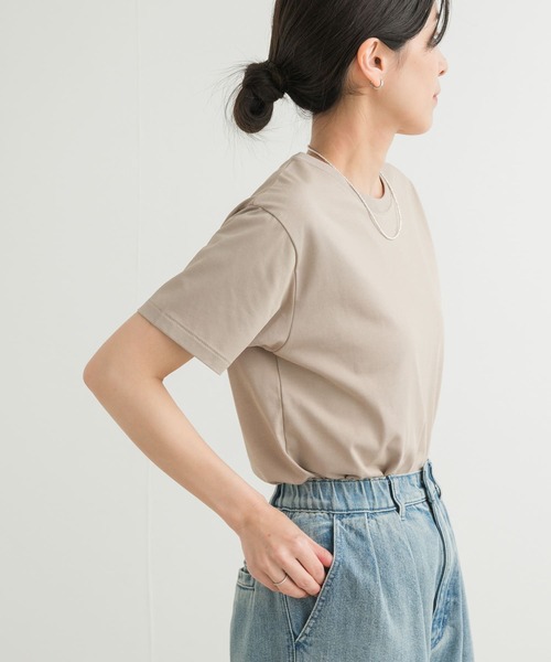 URBAN RESEARCH DOORS（アーバンリサーチドアーズ）の「『UR TECH』汗染み防止ベーシックTシャツ（Tシャツ/カットソー・レディース・ベージュ/ピンク/オフホワイト/チャコールグレー・MEDIUM）」の16枚目の写真