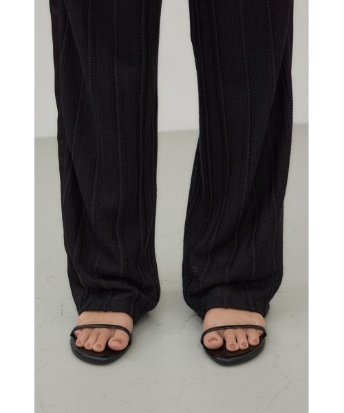 crie conforto(クリーコンフォルト)の「サイドラインレースパンツ(スラックス・レディース・アイボリー/ブラック・SMALL/MEDIUM)」の12枚目の写真