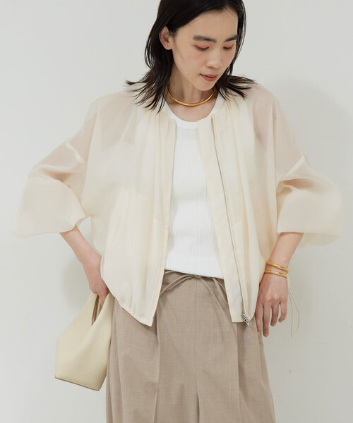 GALLARDAGALANTE（ガリャルダガランテ）の「ギャザーシアーブルゾン（ブルゾン・レディース・ホワイト系その他/ブラック・FREE）」の3枚目の写真