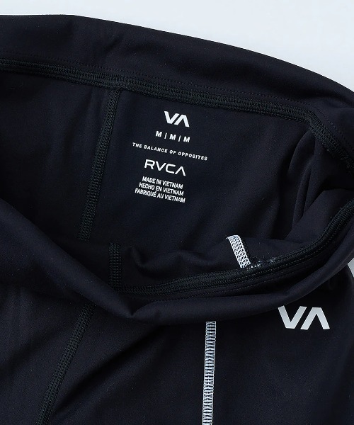 RVCA(ルーカ)の「RVCA レディース 【ALEXIS REN】 SPLIT FLARE LEGGING ラッシュレギンス 【2025年夏モデル】/ルーカレギンス・スパッツ(レギンス/スパッツ・レディース・ブラック・MEDIUM/SMALL)」の2枚目の写真
