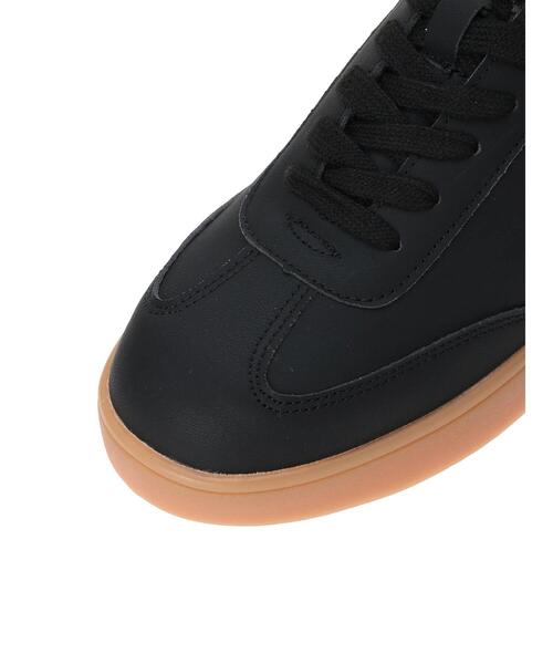 ehka sopo(エヘカソポ)の「リボンレーススニーカー(スニーカー・レディース・キナリ/ブラック/オフホワイト・L/M)」の16枚目の写真