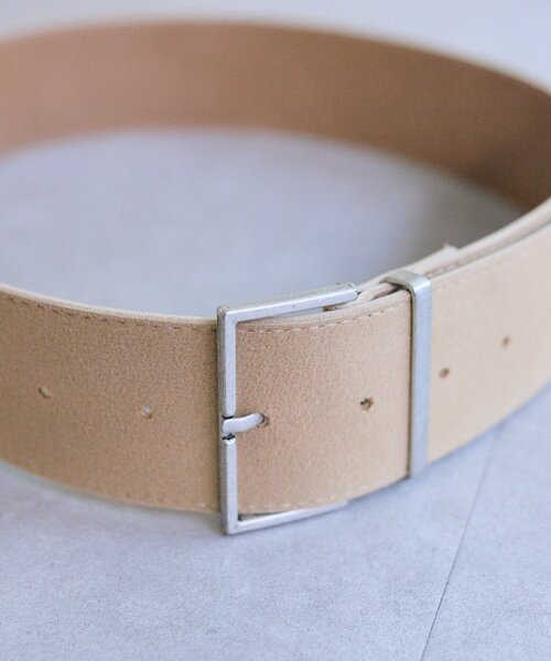 mystic（ミスティック）の「スクエアバックルワイドベルト（ベルト・レディース・ベージュ・ONE SIZE）」の3枚目の写真