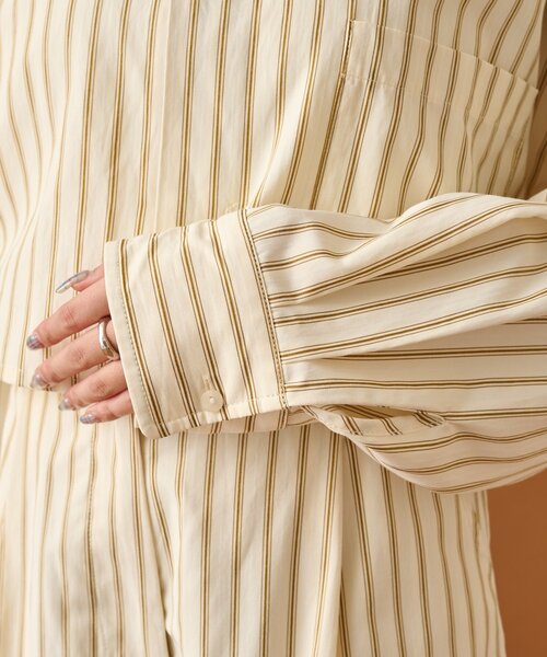 mystic（ミスティック）の「ストライプショートシャツ（シャツ/ブラウス・レディース・アイボリー/ブラック/ネイビー/ベージュ・FREE）」の18枚目の写真