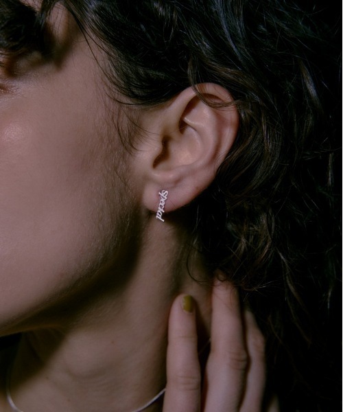 LAPUIS（ラピュイ）の「LAPUIS(ラピュイ) Silver925 by LAPUIS ／ Special pierced earrings（ピアス（両耳用）・レディース・シルバー/ゴールド・FREE）」の3枚目の写真