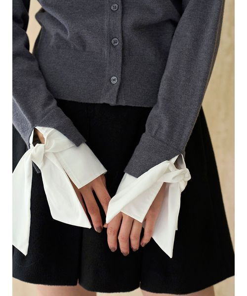 SNIDEL(スナイデル)の「ボウタイドッキングニットプルオーバー(ニット/セーター・レディース・ネイビー/グレー/ブラック・F)」の20枚目の写真