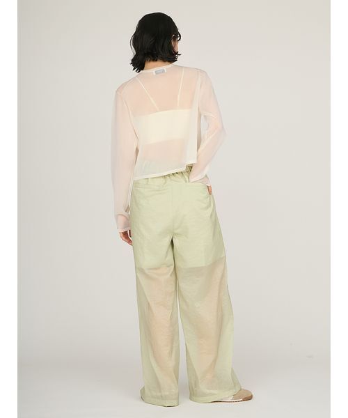 emmi(エミ)の「カップ付きインナーブラトップ(キャミソール・レディース・ホワイト/ブラック・F)」の7枚目の写真