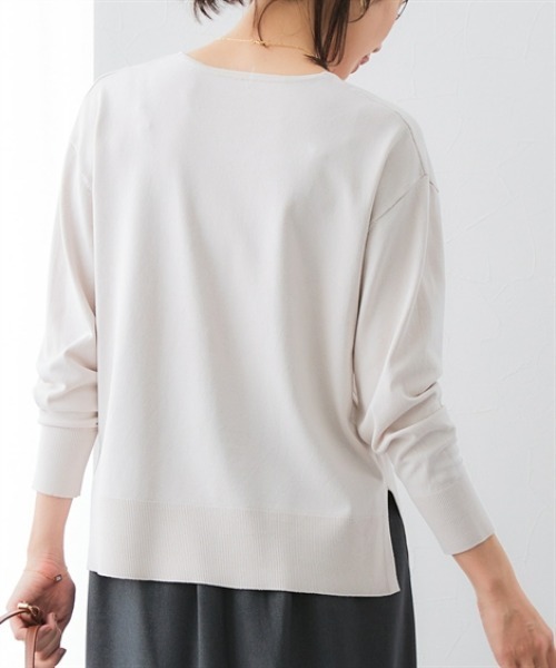 7days Life Styling(セブンデイズライフスタイリング)の「【UVカット】サイドスリットVネックニット (洗濯機OK)(ニット/セーター・レディース・ブラック/杢グレー/レッド/ベージュ・LL/L/M/S/3L)」の16枚目の写真