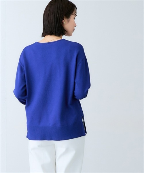 7days Life Styling(セブンデイズライフスタイリング)の「【UVカット】サイドスリットVネックニット (洗濯機OK)(ニット/セーター・レディース・ブラック/杢グレー/レッド/ベージュ・LL/L/M/S/3L)」の6枚目の写真