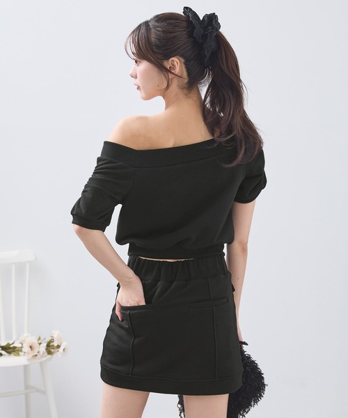 タグ付き❕ANDWANG アンドオフショルダービジュートップス カットソー ANDWANG アンドオフショルダービジュートップス カットソー タグ付き