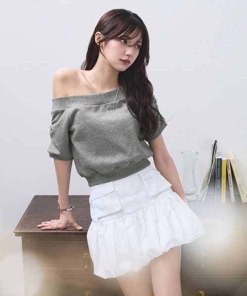 トップス セール】2WAYオフショルダー ギャザー スウェットトップス