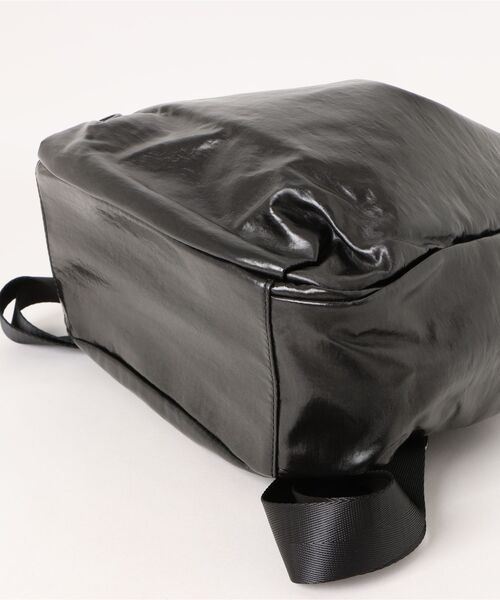 Bou Jeloud(ブージュルード)の「メタリック2wayバッグ(ショルダーバッグ・レディース・ベージュ/ブラック・ONESIZE)」の20枚目の写真