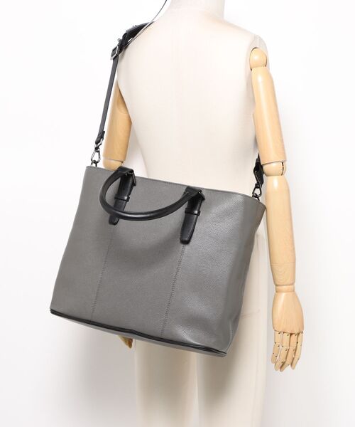 【専用】　　コールハーントライボロトートバッグ 通勤ビジネスメンズ未使用級 A4 トライボロトート mens（ビジネスバッグ）｜COLE HAAN（コール