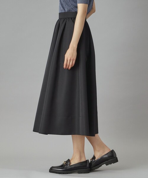 DRESSTERIOR（ドレステリア）の「【洗える/ポケット付き】タックボリュームスカート（スカート・レディース・ブラック/ボルドー・34/36/38/40）」の11枚目の写真