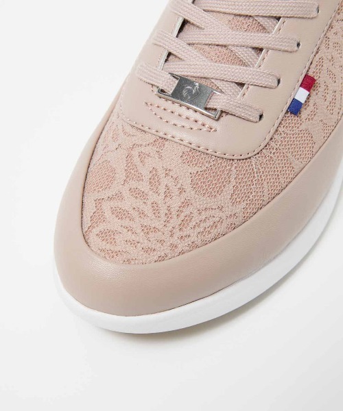 le coq sportif（ルコックスポルティフ）の「ルコックスポルティフ/LCS  セーヴル II ワイド SI さっと履けるシューズ /消臭/軽量 LU5FSN73LZ（スニーカー・レディース・ホワイト×ホワイト/ピンク系/ブラック×ホワイト・22.5cm/23.5cm/24.5cm/23.0cm/24.0cm/25.0cm）」の18枚目の写真