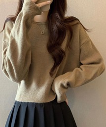 クルーネッククロップドシンプルニット