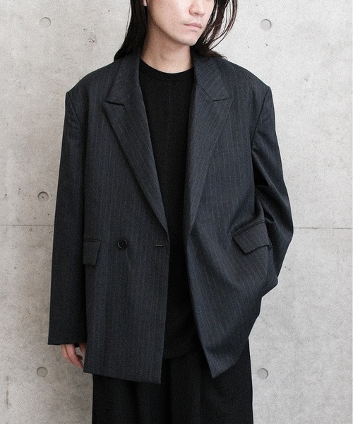 Juha（ユハ）の「PINSTRIPE STRUCTURED JACKET（テーラードジャケット・メンズ・チャコールグレー/ネイビー・3/4）」の15枚目の写真