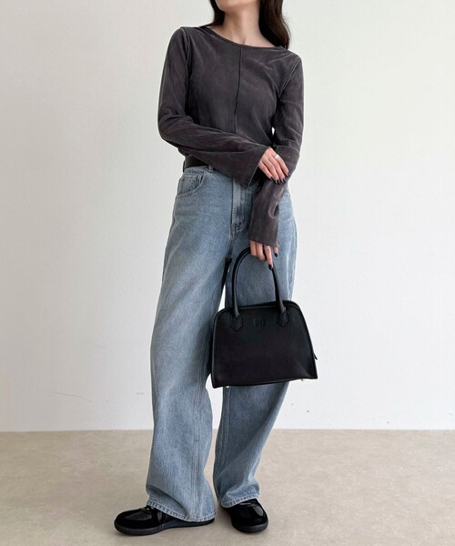 fredy emue（フレディエミュ）の「シアーフロッキーフレアスリーブプルオーバー（Tシャツ/カットソー・レディース・オフホワイト/チャコールグレー/ブラウン・38）」の7枚目の写真