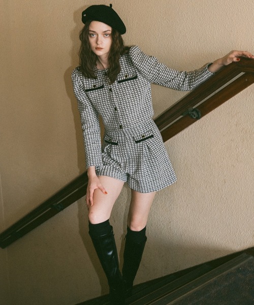 REDYAZEL(レディアゼル)の「カットツイードジャケット×ショートパンツセットアップ(セットアップ・レディース・ホワイト系その他/ブラック系その他・SMALL/MEDIUM)」の7枚目の写真