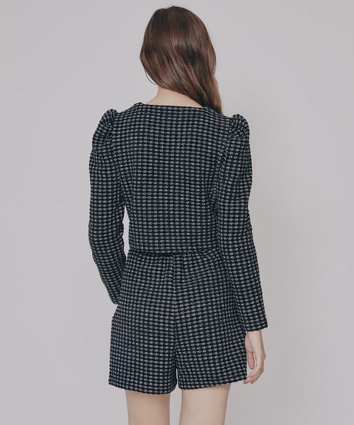 REDYAZEL(レディアゼル)の「カットツイードジャケット×ショートパンツセットアップ(セットアップ・レディース・ホワイト系その他/ブラック系その他・SMALL/MEDIUM)」の16枚目の写真