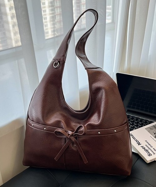 mebole（メボレ）の「リボンレトロショルダーバッグ（ショルダーバッグ・レディース・ブラック/ブラウン・FREE）」の9枚目の写真