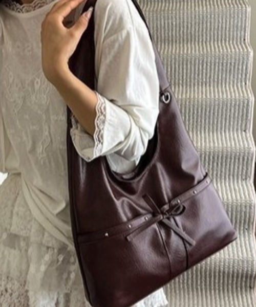 mebole（メボレ）の「リボンレトロショルダーバッグ（ショルダーバッグ・レディース・ブラック/ブラウン・FREE）」の10枚目の写真